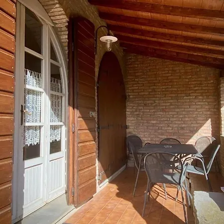Agriturismo Agrocentorio Tuscany Private Apartment *